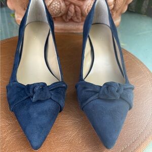 Ann Taylor Blue Suede “Knot” Kitten Heels